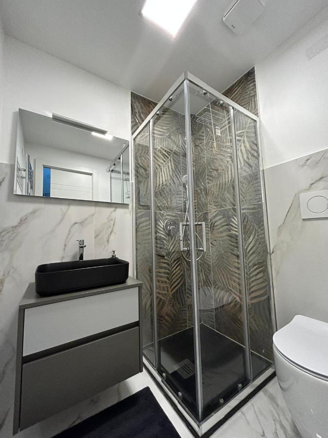 Casa Vacanze 1702, Con La Camera Matrimoniale Con Il Bagno Privato E Un Soggiorno Comune Milan Extérieur photo